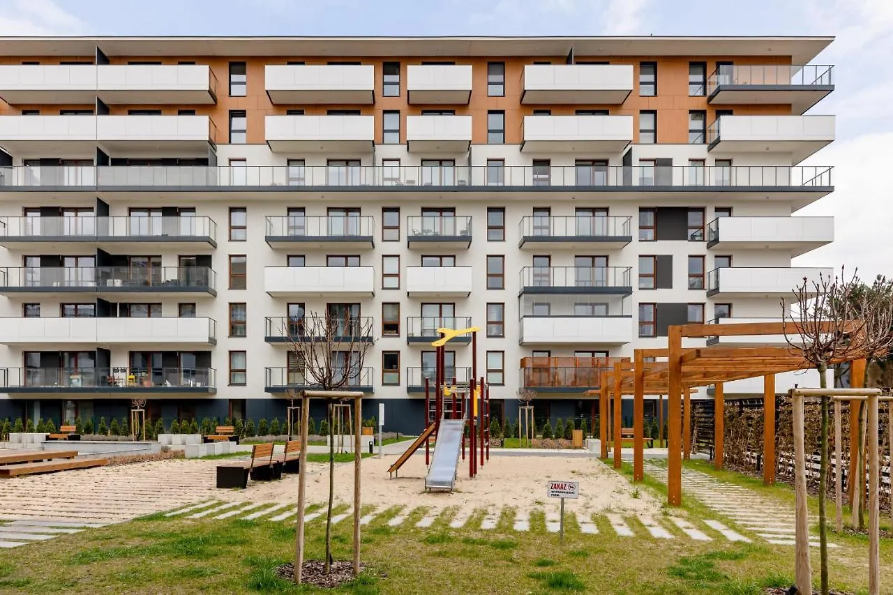 Turquoise Apartment Near The Royal Lazienki Warsaw By Noclegi Renters
