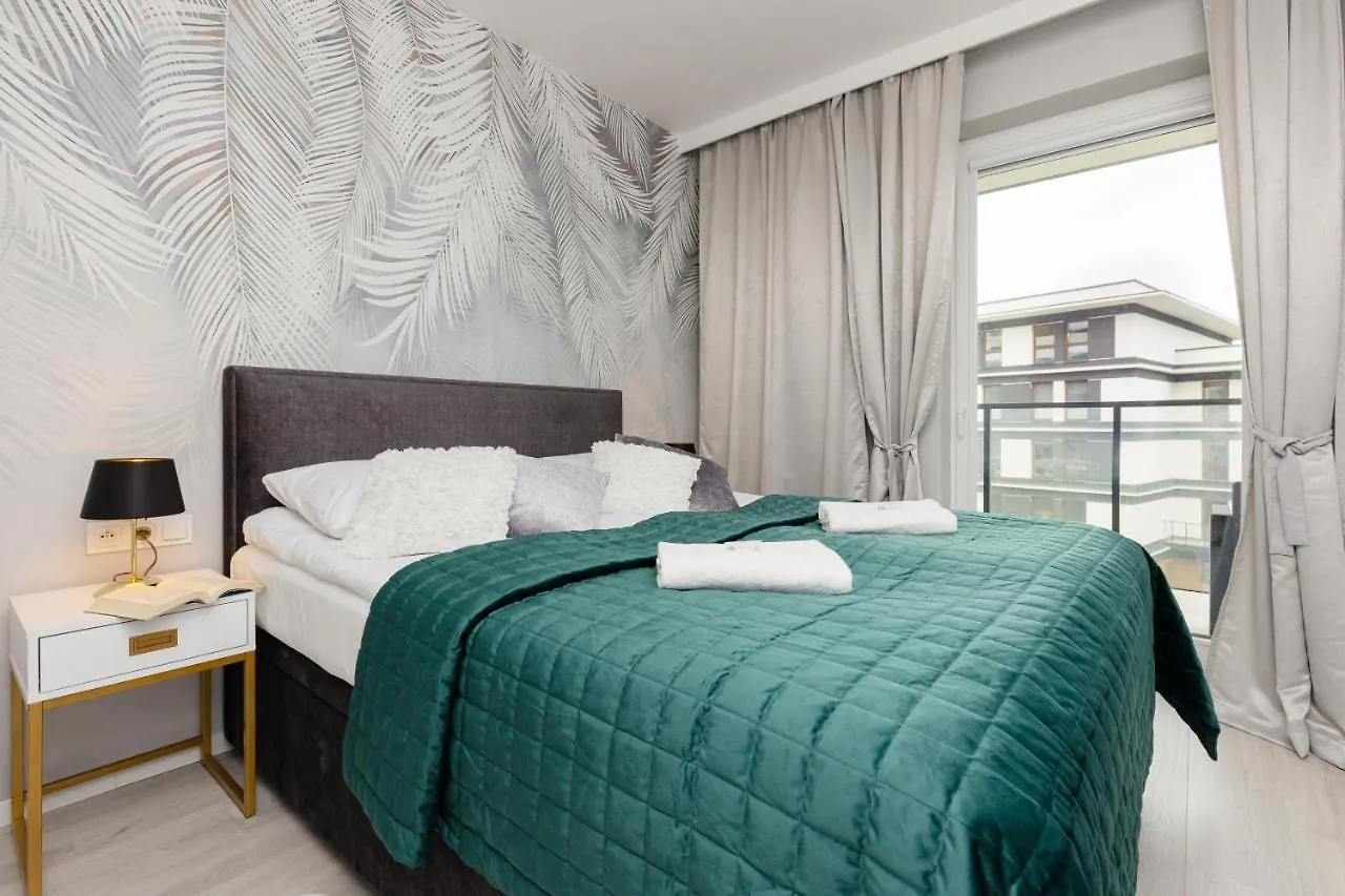 Turquoise Apartment Near The Royal Lazienki Warsaw By Noclegi Renters Poland
